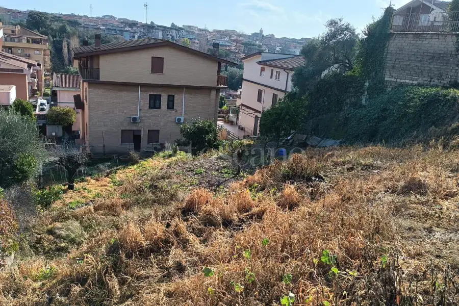 Edificabile Residenziali in vendita di 594 mq a €99.000 (rif. 9/2025)