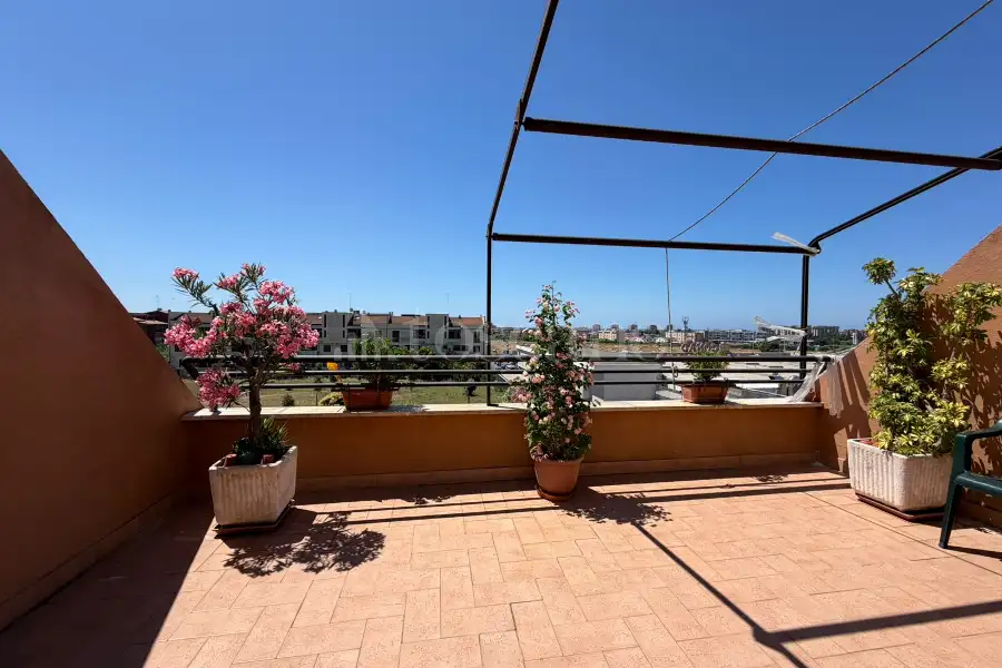 Villa Bifamiliare in vendita di 250 mq a €579.000 (rif. 20/2026)