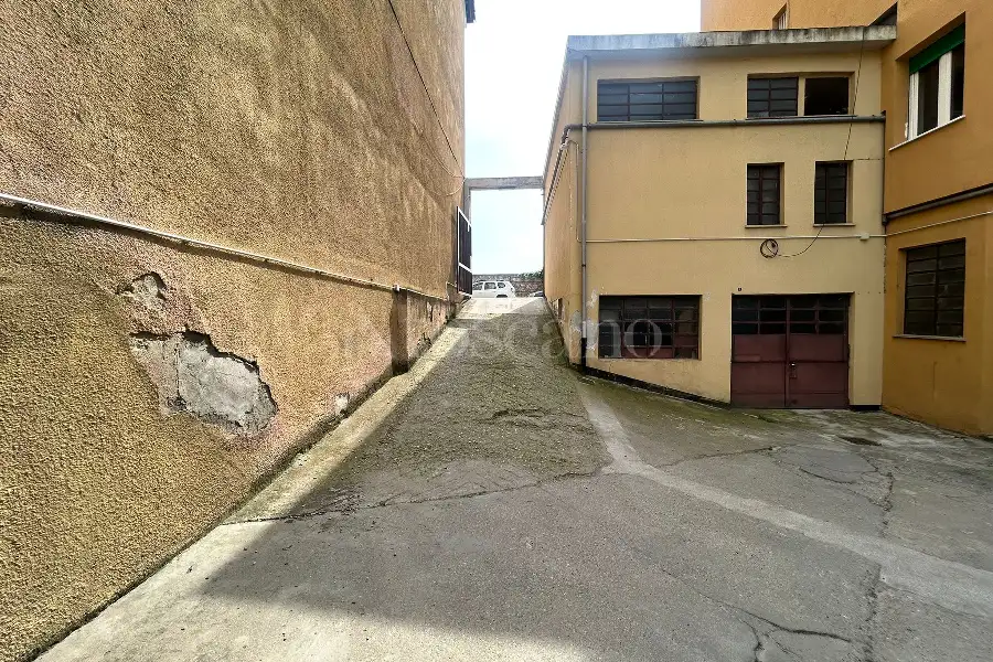 Magazzino in vendita di 120 mq a €79.000 (rif. 15/2026)