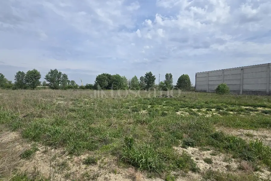 Terreno in vendita di 10000 mq a €900,000 (rif. MRE1273VE)