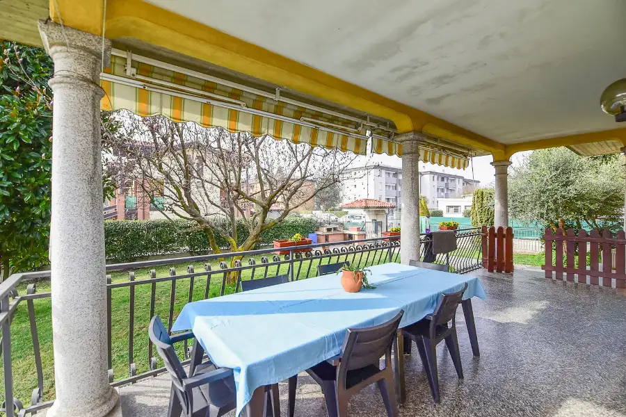 Villa in vendita di 600 mq a €880.000 (rif. 5/2026)