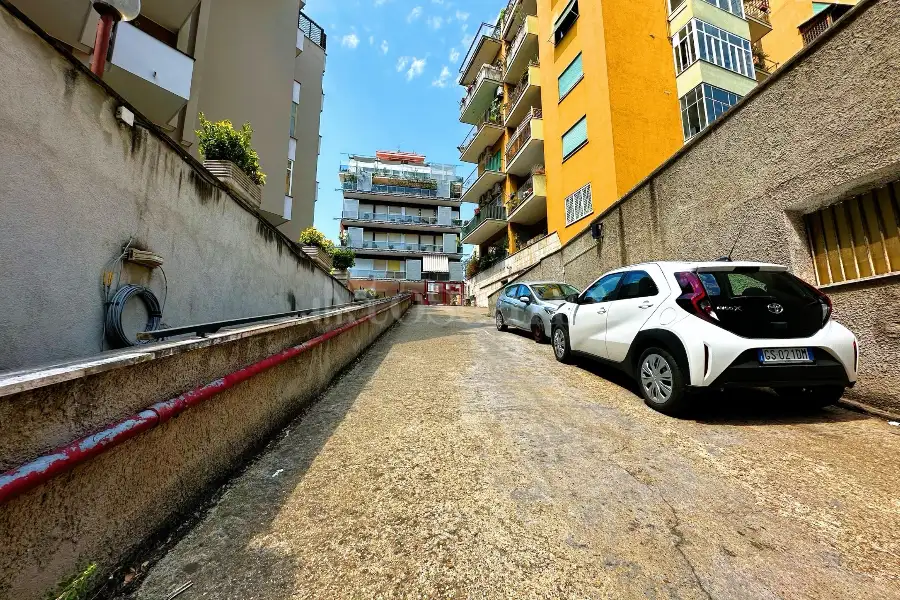 Box in vendita di 20 mq a €75.000 (rif. 31/2025)