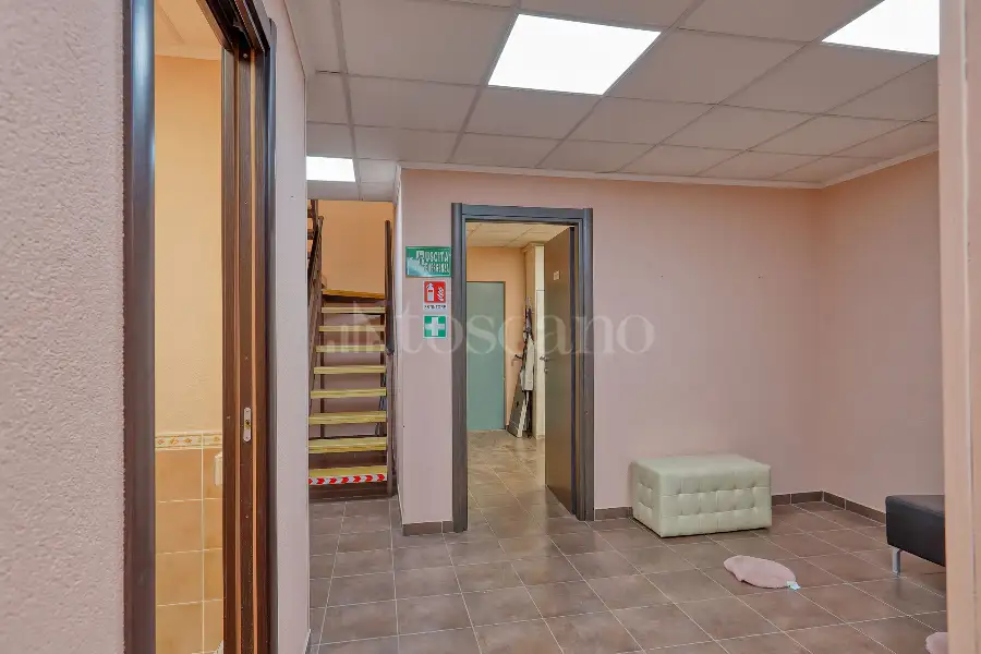 Negozio in vendita di 140 mq a €160.000 (rif. 100/2026)
