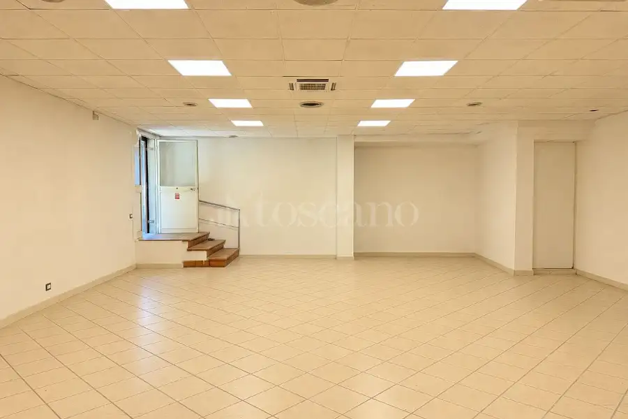 Magazzino in vendita di 120 mq a €89.000 (rif. 43/2026)