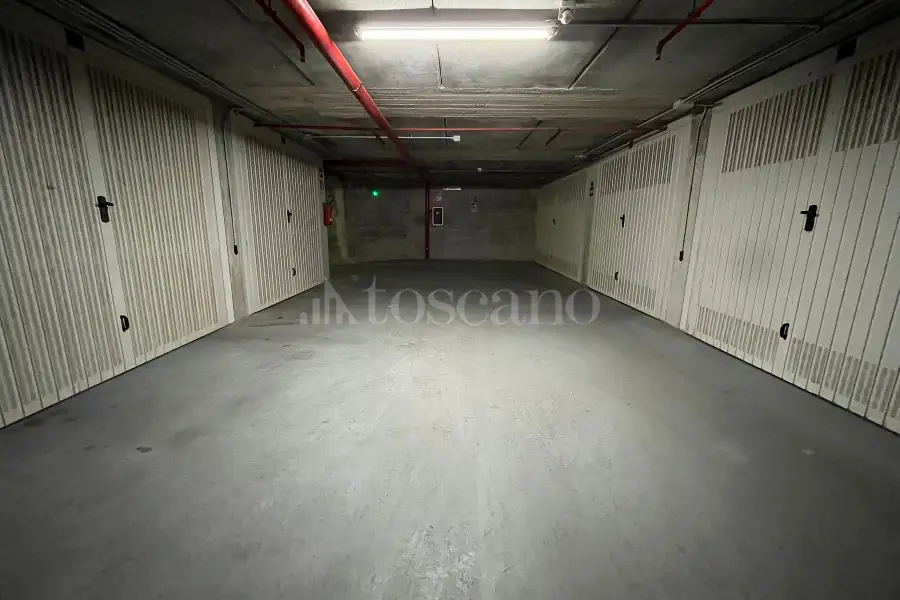 Box in vendita di 20 mq a €60.000 (rif. 51/2025)