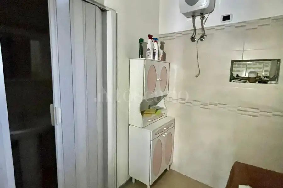 Negozio in affitto di 50 mq a €450 (rif. 84/2026)