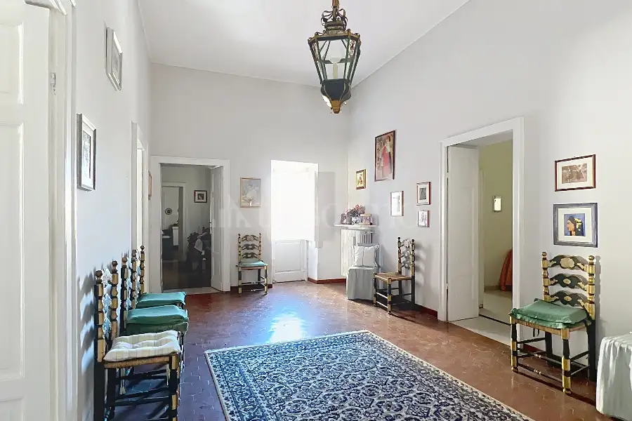 Casa in vendita di 320 mq a €495.000 (rif. 119/2025)