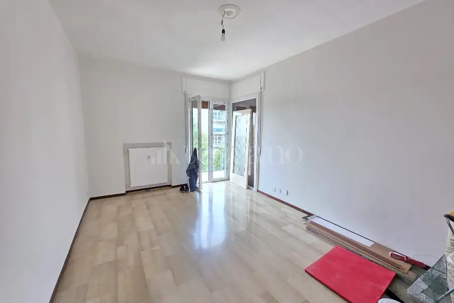 Casa in affitto di 95 mq a €900 (rif. 9/2026)