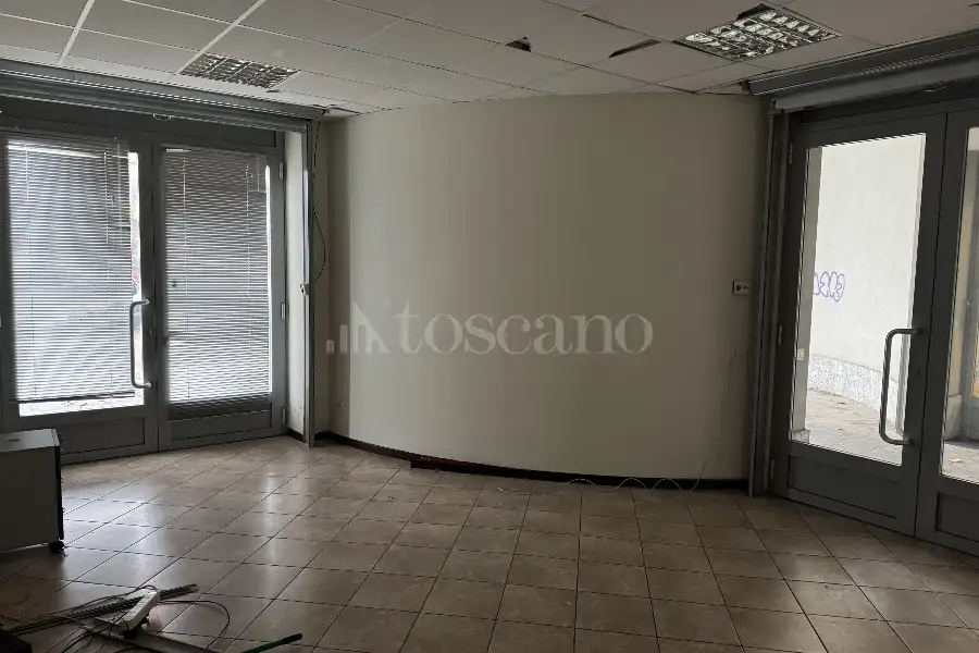 Negozio in vendita di 50 mq a €115,000 (rif. TS0313VE-1)