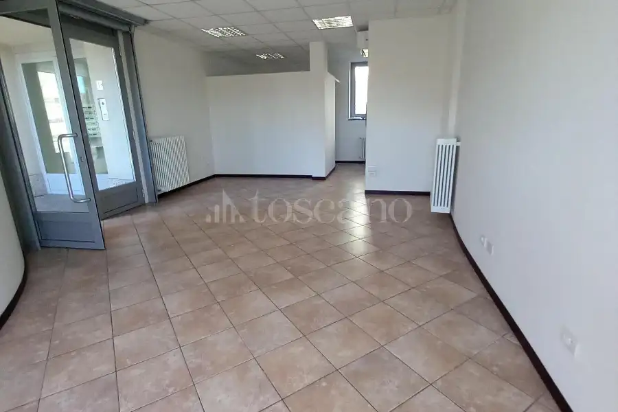 Negozio in vendita di 50 mq a €115,000 (rif. TS0313VE-1)