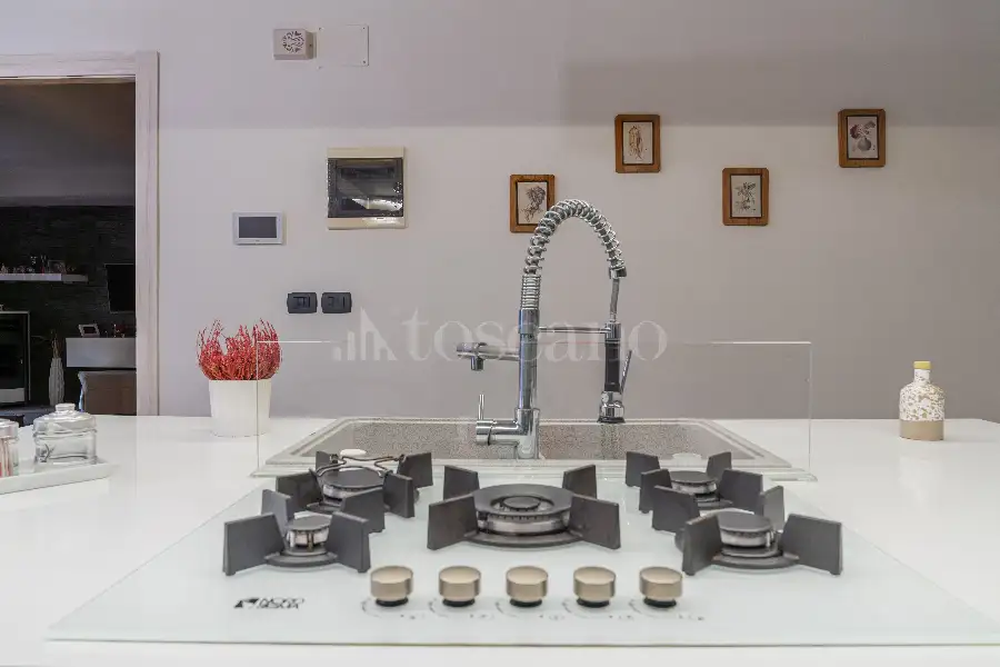Villa in vendita di 200 mq a €390.000 (rif. 77/2026)