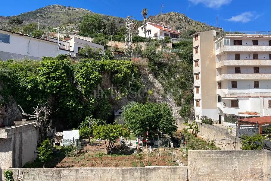 Villa in vendita di 500 mq a €270.000 (rif. 25/2026)