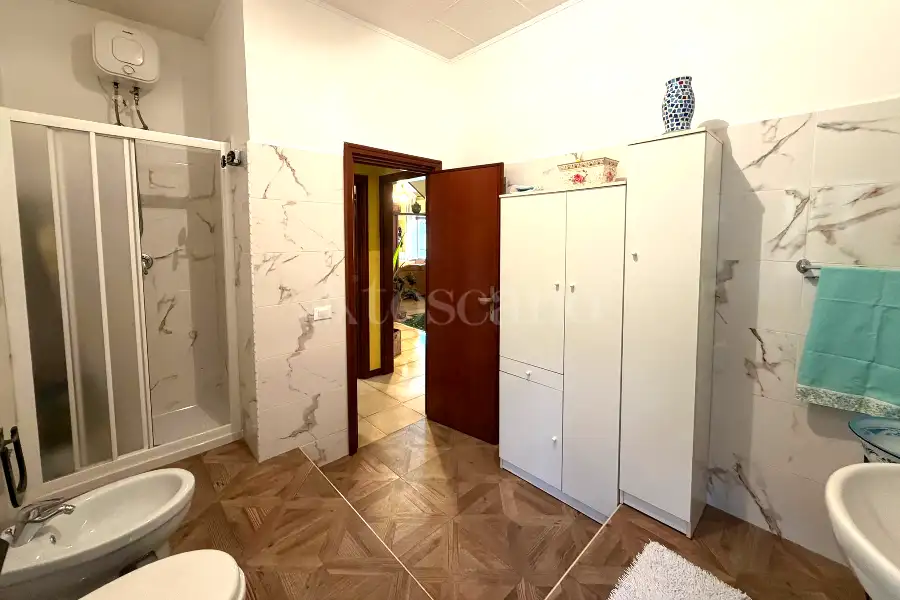 Attico in vendita di 220 mq a €370.000 (rif. 75/2025)