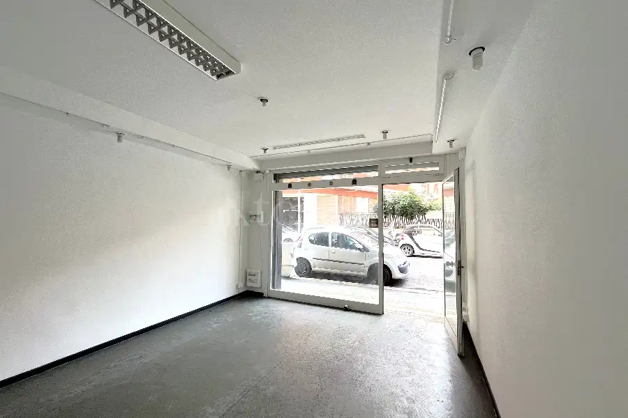 Negozio in vendita di 30 mq a €75.000 (rif. 4/2026)