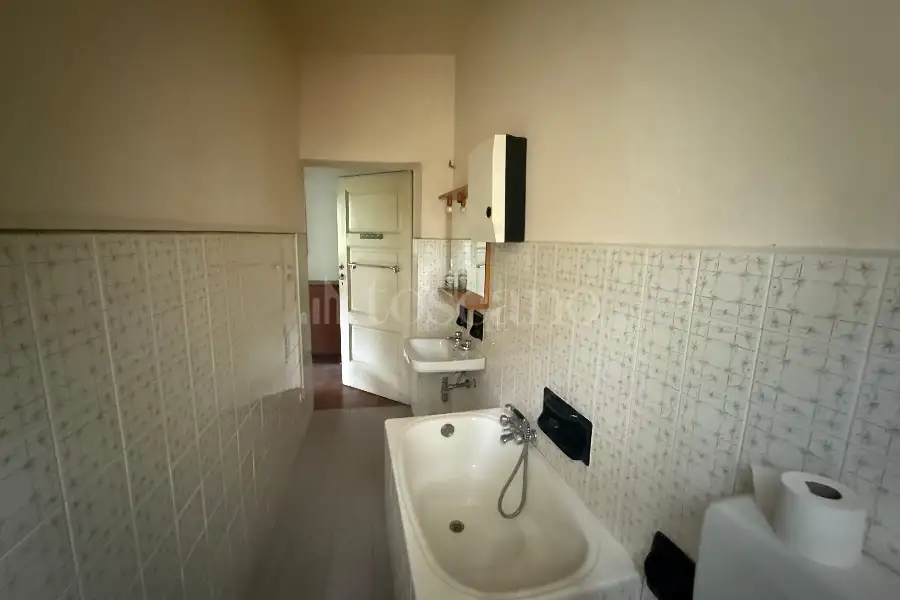 Casa Indipendente in vendita di 200 mq a €115.000 (rif. 25/2025)