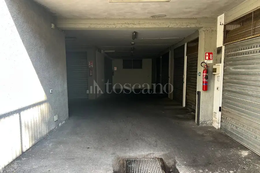 Garage in affitto di 18 mq a €130 (rif. 169/2026)