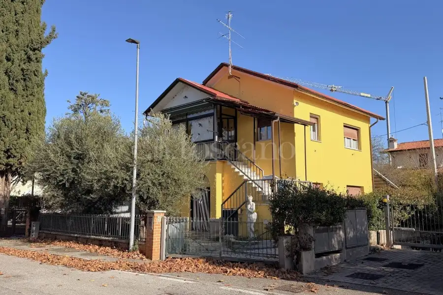 Villa in vendita di 190 mq a €535.000 (rif. 54/2025)