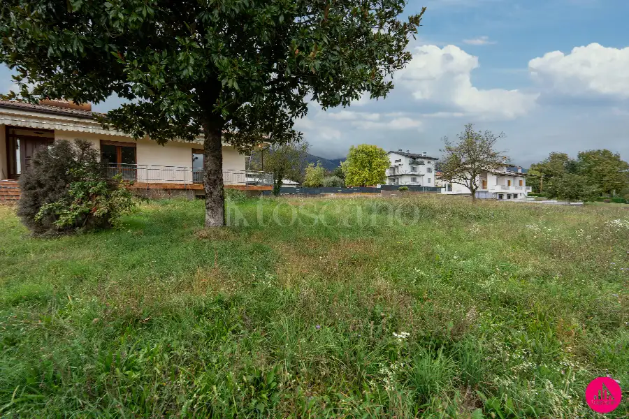 Villino a Schiera in vendita di 175 mq a €189.000 (rif. 180/2026)