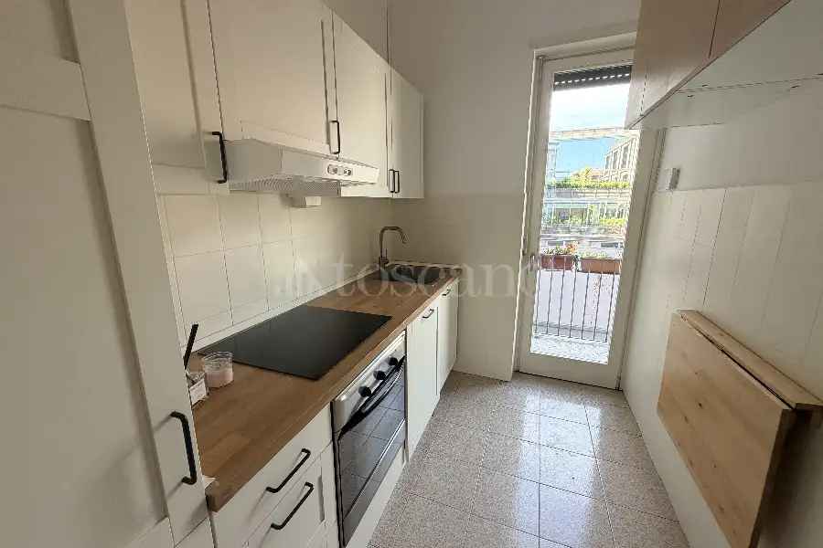 Casa in affitto di 100 mq a €2.300 (rif. 76/2026)