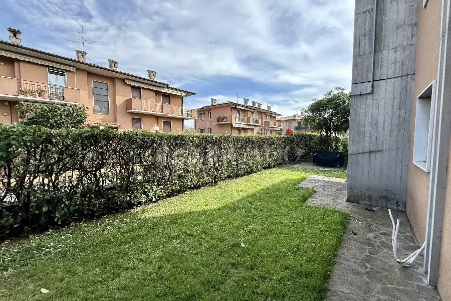 Villa Bifamiliare in vendita di 260 mq a €330.000 (rif. 9/2025)