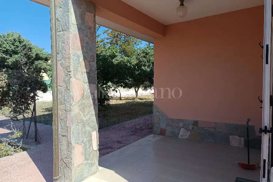 Villa in vendita di 470 mq a €698.000 (rif. 76/2026)