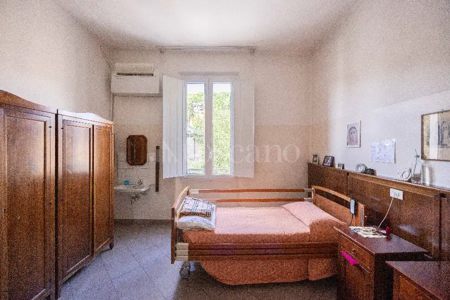 Villa in vendita di 800 mq a €3.500.000 (rif. 22/2026)