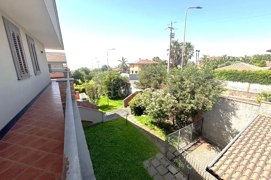 Villa in vendita di 270 mq a €490.000 (rif. 122/2026)