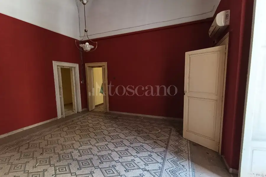 Palazzo in vendita di 408 mq a €1.100.000 (rif. 23/2026)