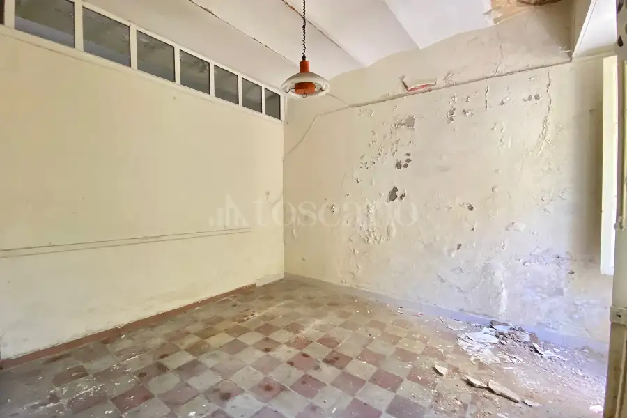 Casa Indipendente in vendita di 192 mq a €87.000 (rif. 44/2023)