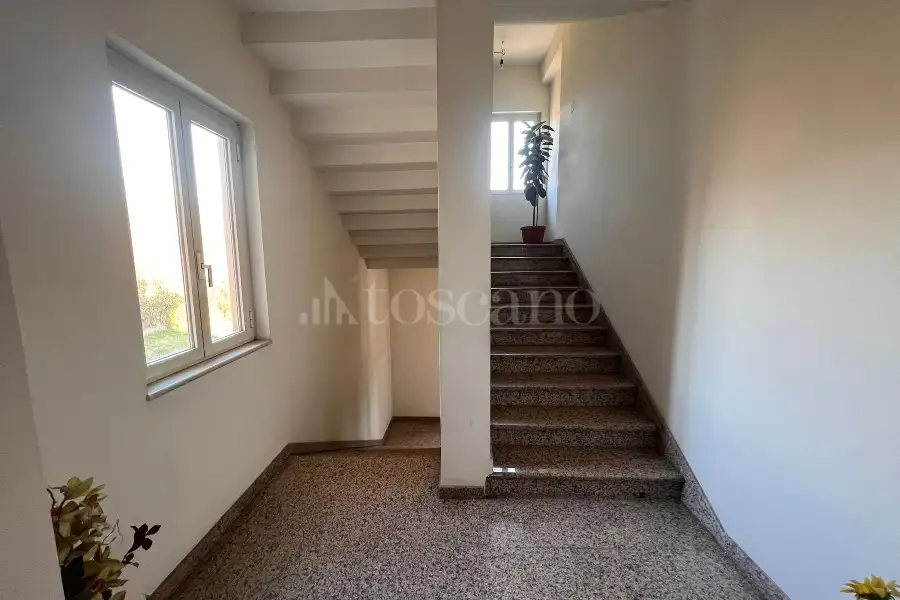 Palazzo in vendita di 800 mq a €390.000 (rif. 20/2024)