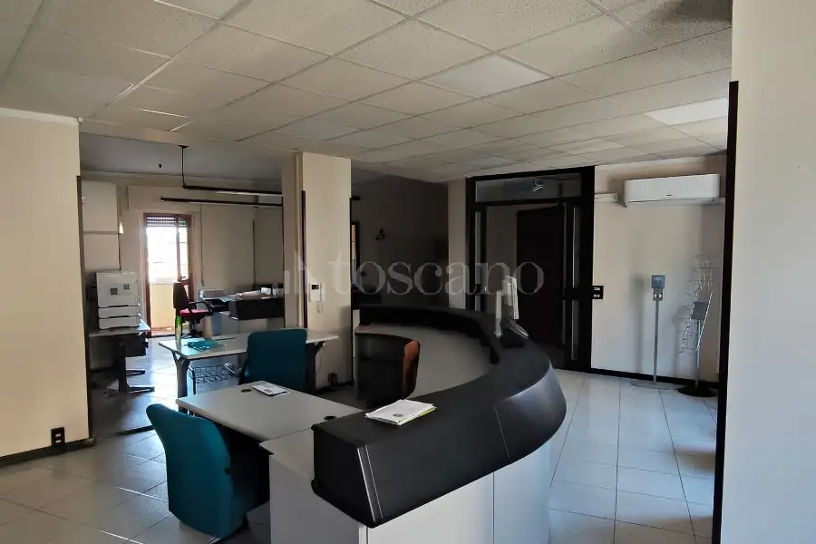 Ufficio in vendita di 180 mq a €269.000 (rif. 48/2026)