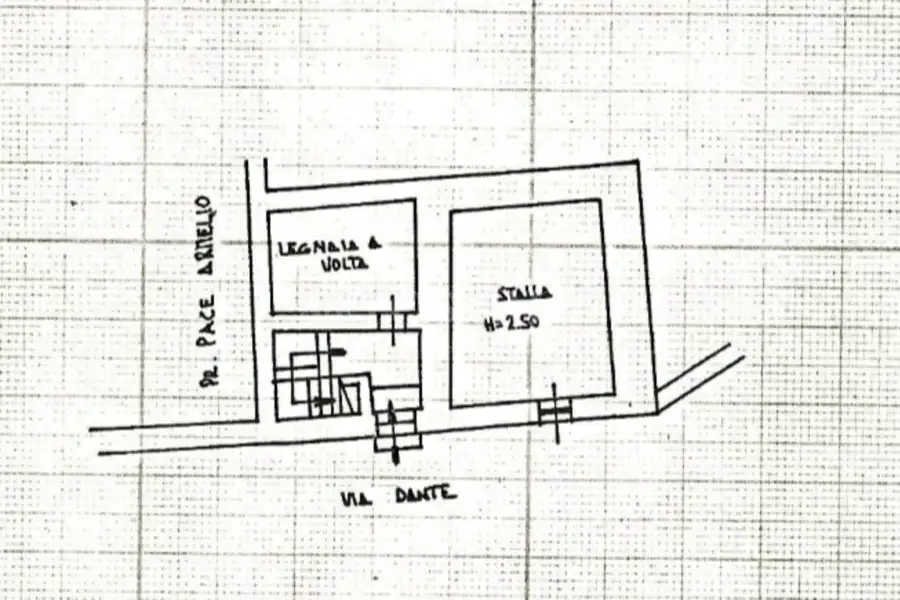 Casa Indipendente in vendita di 160 mq a €49.000 (rif. 19/2025)