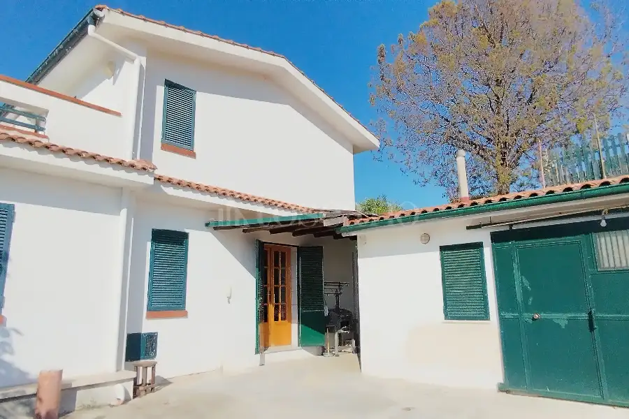Villa in vendita di 186 mq a €199.000 (rif. 38/2026)