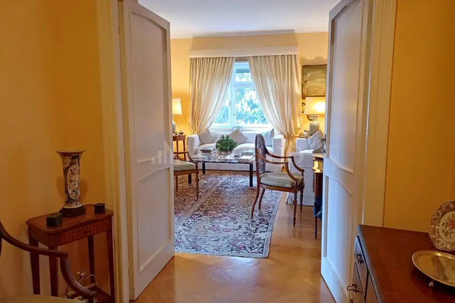 Casa in vendita di 175 mq a €990.000 (rif. 43/2025)