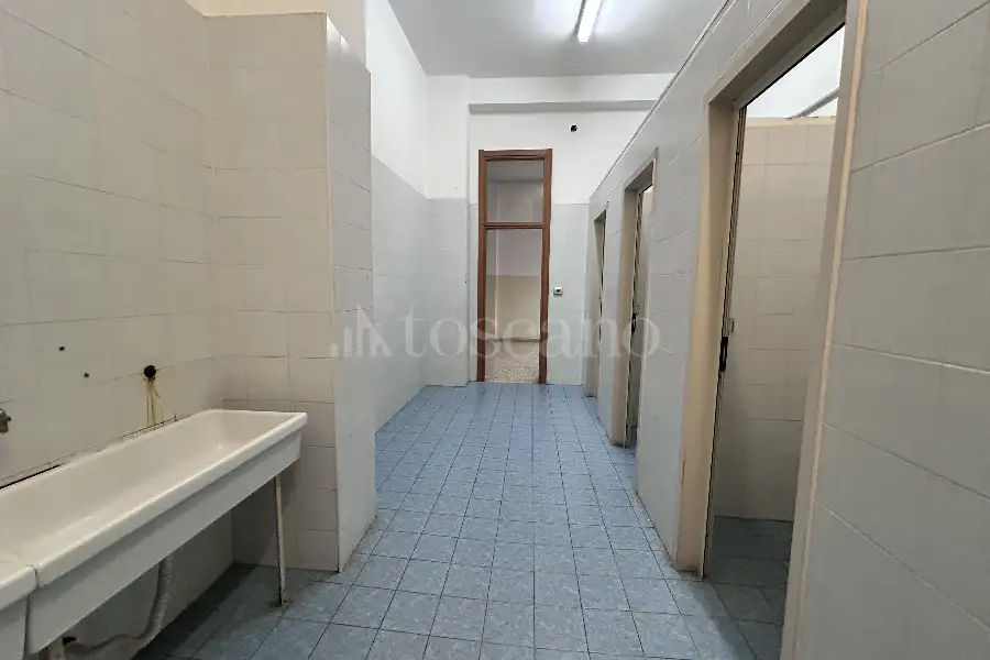 Stabile Uso Ufficio in vendita di 1.516 mq a €1.680.000 (rif. 108/2024)