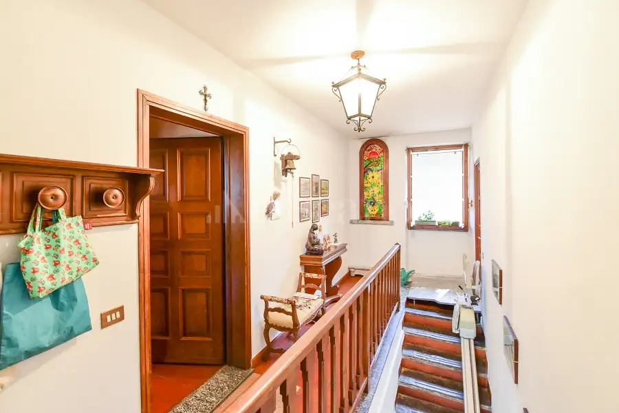 Casa in vendita di 250 mq a €270.000 (rif. 28/2025)