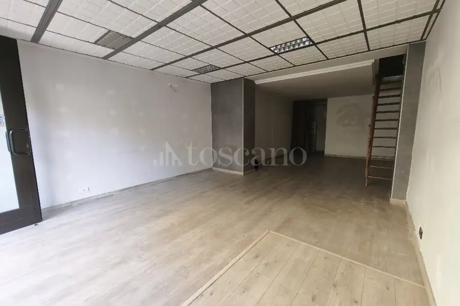 Negozio in vendita di 38 mq a €65.000 (rif. 28/2025)