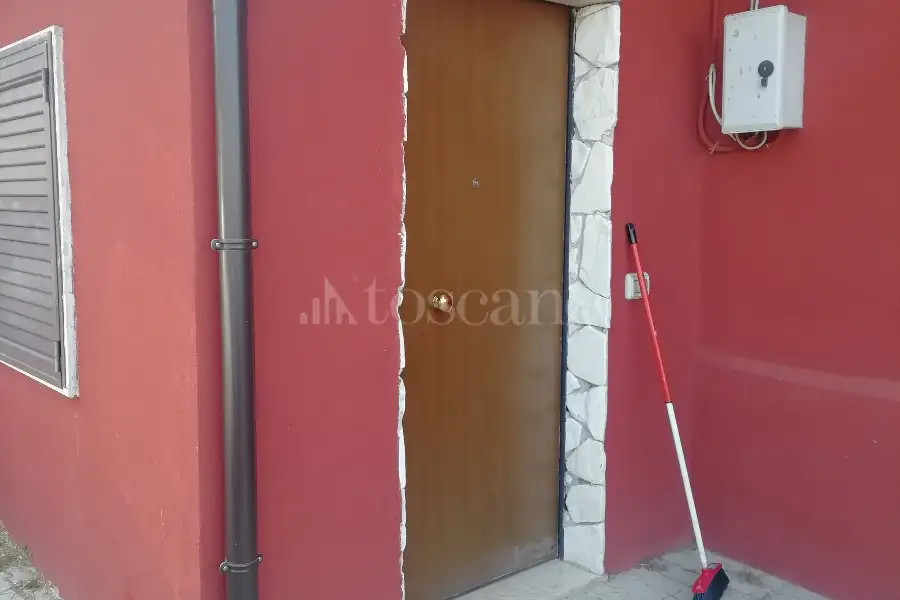 Casa Indipendente in vendita di 130 mq a €90.000 (rif. 18/2021)