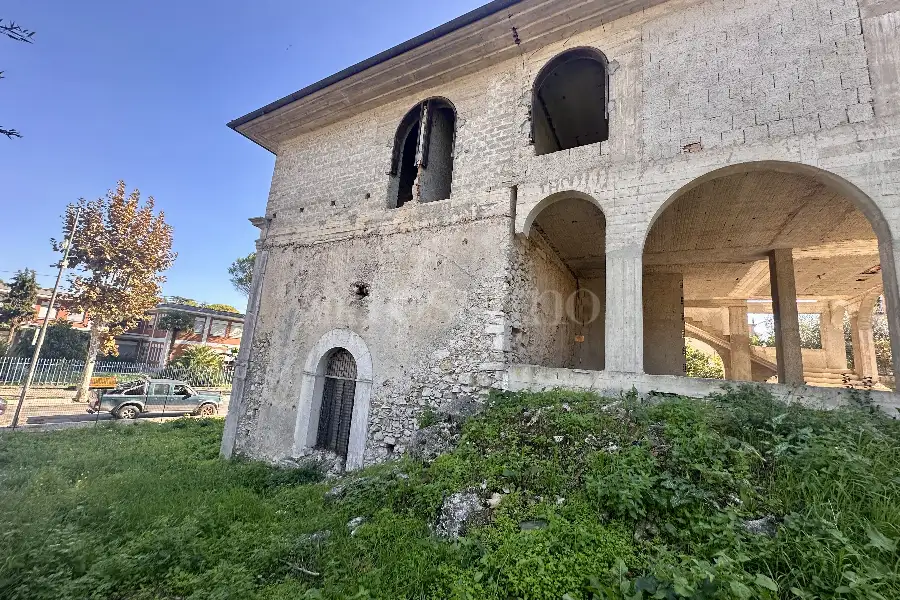 Casa Indipendente in vendita di 250 mq a €219.000 (rif. 28/2025)