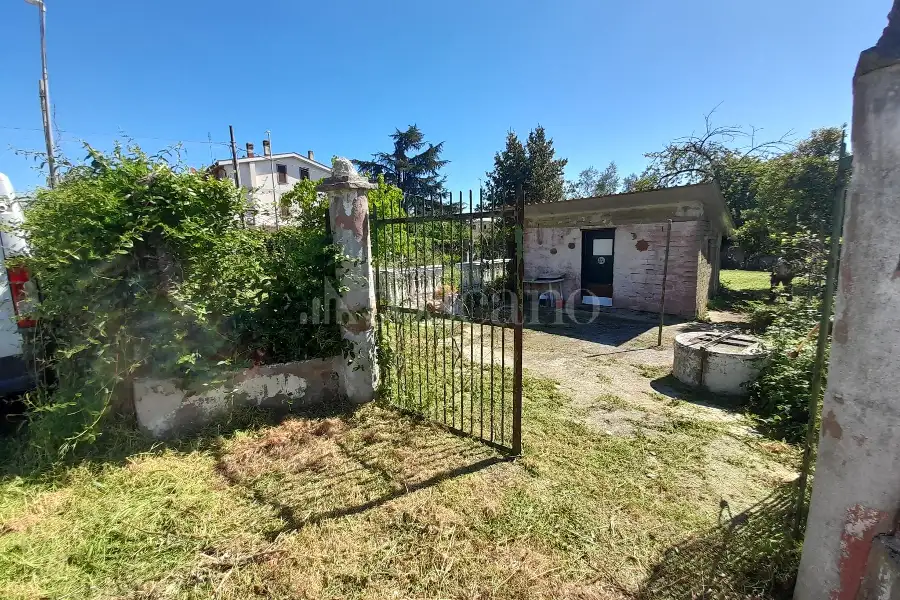 Edificabile Residenziali in vendita di 1.200 mq a €125.000 (rif. 20/2026)