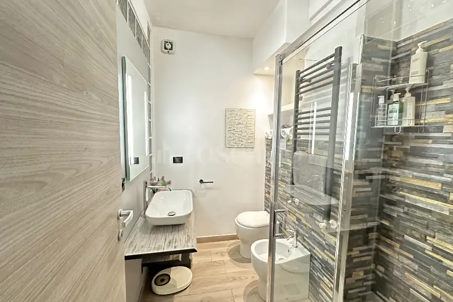 Loft in affitto di 90 mq a €1.100 (rif. 9/2026)