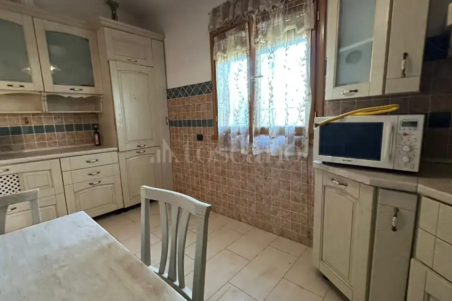 Villa in vendita di 370 mq a €890.000 (rif. 3/2026)