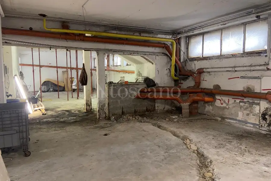 Laboratorio in vendita di 240 mq a €285.000 (rif. 7/2025)