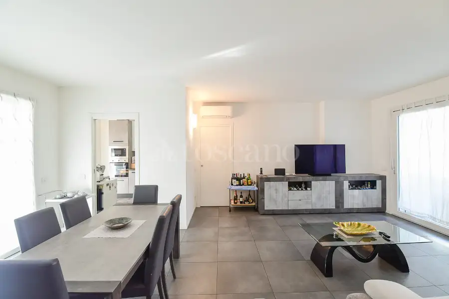 Casa in vendita di 145 mq a €795.000 (rif. 9/2026)