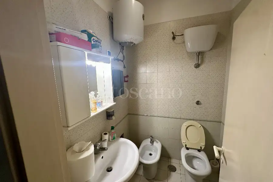 Ufficio in affitto di 90 mq a €750 (rif. 1/2025)