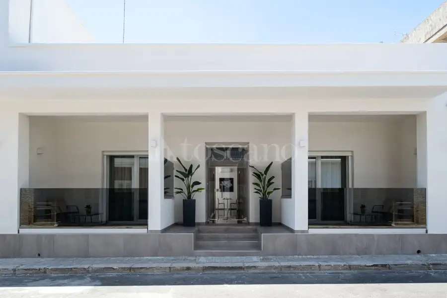 Casa Indipendente in vendita di 193 mq a €850.000 (rif. 20/2026)