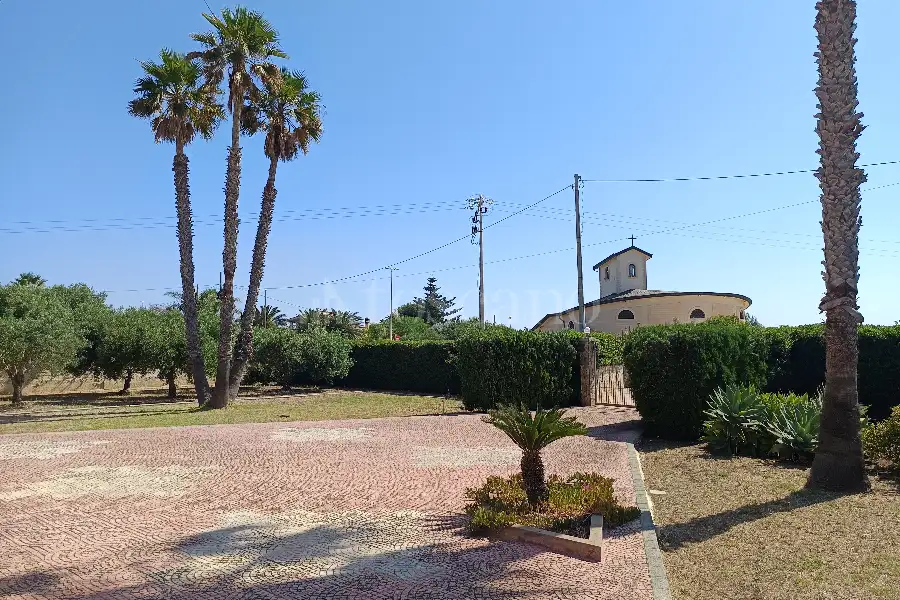 Villa in vendita di 470 mq a €698.000 (rif. 76/2026)