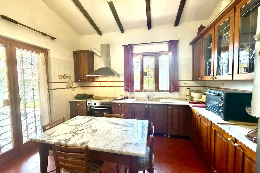 Villa Bifamiliare in vendita di 260 mq a €649.000 (rif. 30/2026)