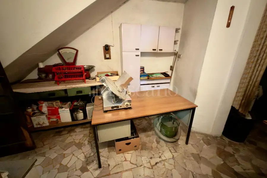Casa Indipendente in vendita di 250 mq a €272.000 (rif. 5/2026)