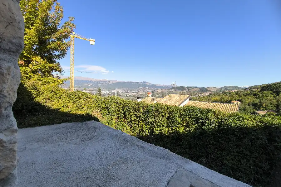 Casa Indipendente in vendita di 230 mq a €179.000 (rif. 41/2026)